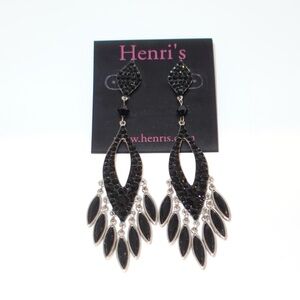 NWT Black Stefanie Somers Earrings